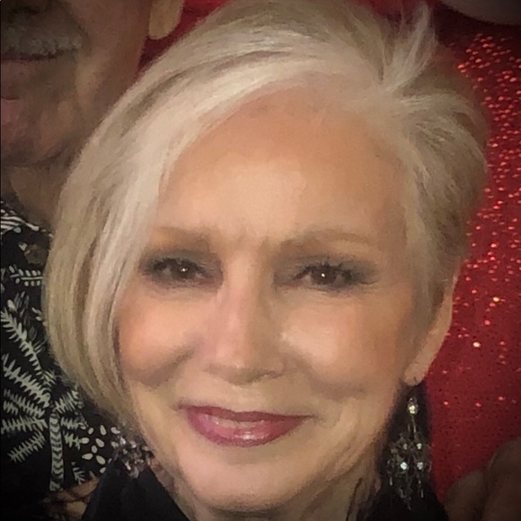 Meet your Posher, Linda - Picture 3 of 4